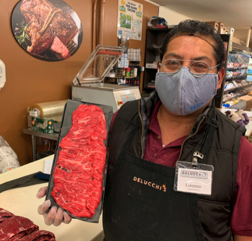 Delucchis market Lorenzo